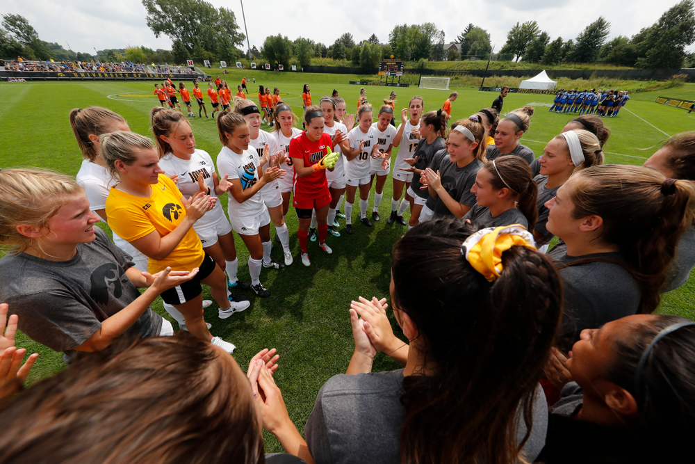 The Iowa Hawkeyes against the Creighton Bluejays Sunday, August 19, 2018 at the Iowa Soccer Complex. (Brian Ray/hawkeyesports.com)