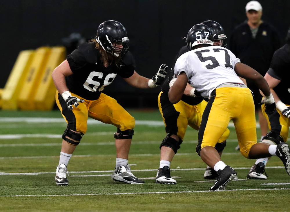 Iowa Hawkeyes offensive lineman Landan Paulsen (68) during spring practice No. 13 Wednesday, April 18, 2018 at the Hansen Football Performance Center. (Brian Ray/hawkeyesports.com)