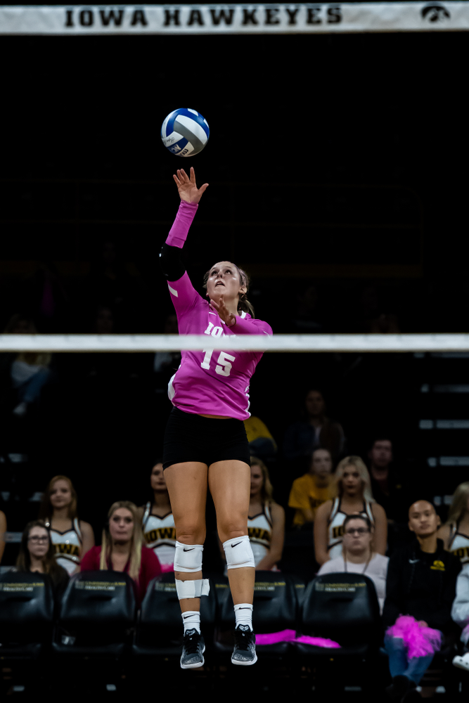 Iowa Hawkeyes defensive specialist Maddie Slagle (15) against the Wisconsin Badgers Saturday, October 6, 2018 at Carver-Hawkeye Arena. (Clem Messerli/Iowa Sports Pictures)