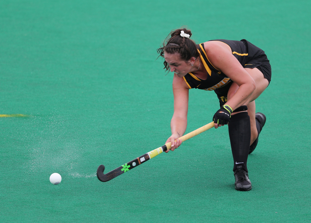 Iowa Hawkeyes defenseman Anthe Nijziel (6) against the Duke Blue Devils Sunday, September 15, 2019 at Grant Field. (Brian Ray/hawkeyesports.com)