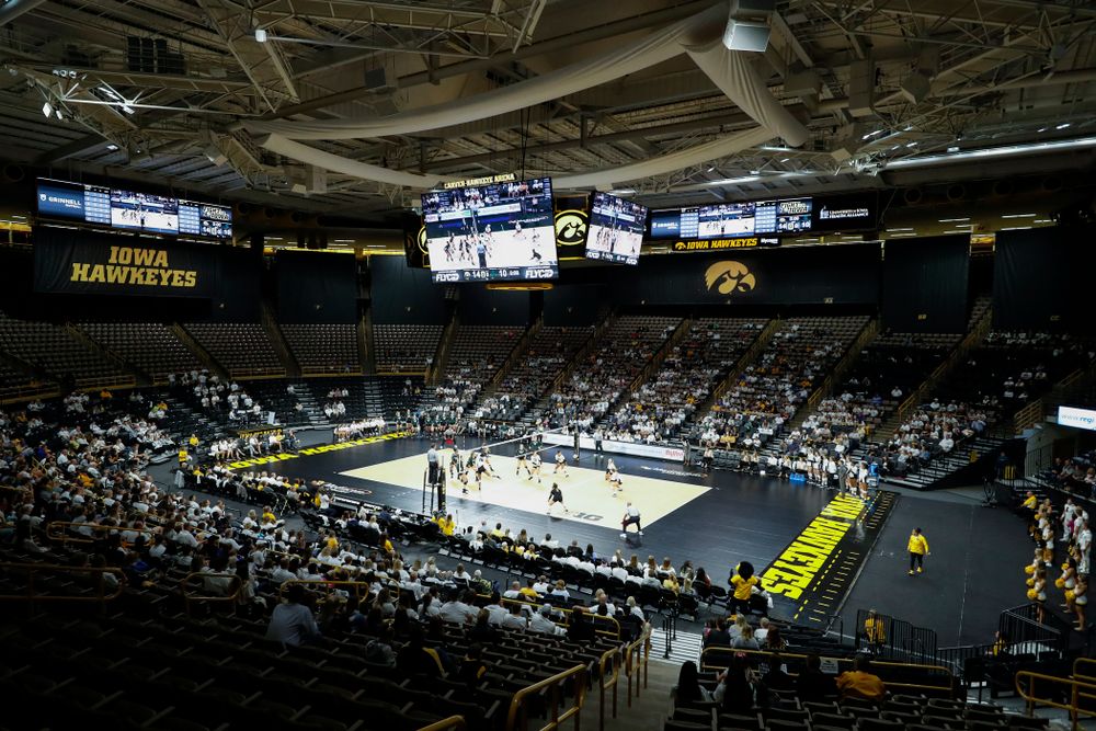 The Iowa Hawkeyes against the Michigan State Spartans Friday, September 21, 2018 at Carver-Hawkeye Arena. (Brian Ray/hawkeyesports.com)