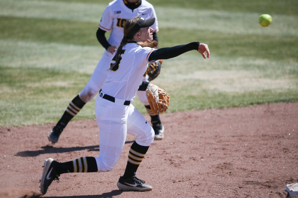 Iowa infielder Sydney Owens (5) at game 3 vs Northwestern on Sunday, March 31, 2019 at Bob Pearl Field. (Lily Smith/hawkeyesports.com)