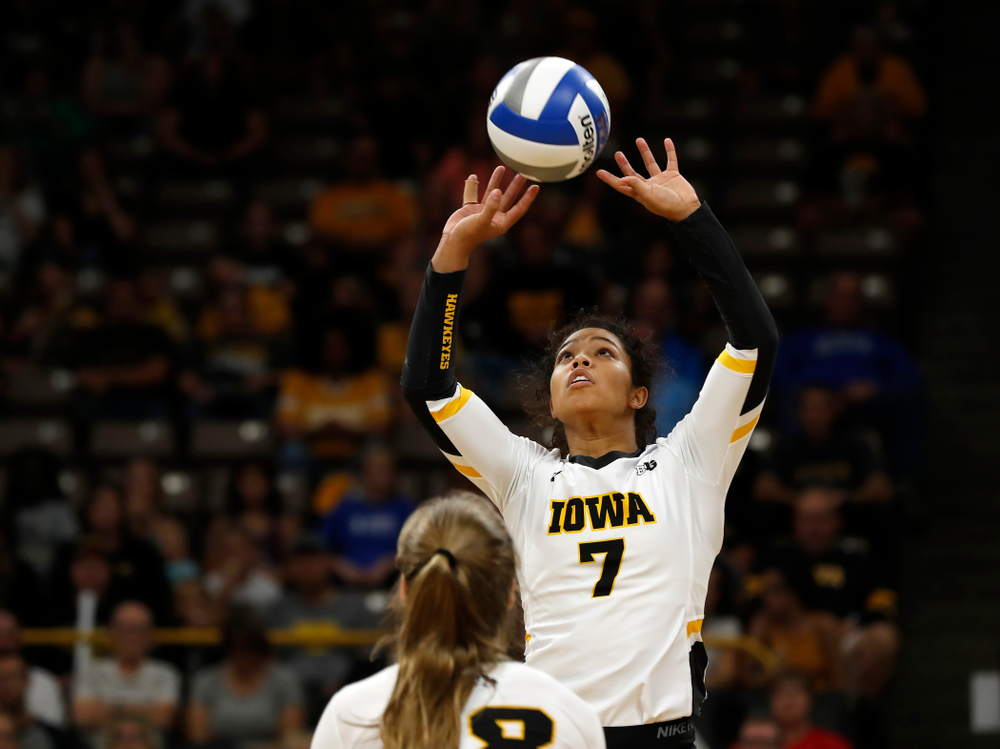 Iowa Hawkeyes setter Gabrielle Orr (7) against Eastern Illinois Sunday, September 9, 2018 at Carver-Hawkeye Arena. (Brian Ray/hawkeyesports.com)