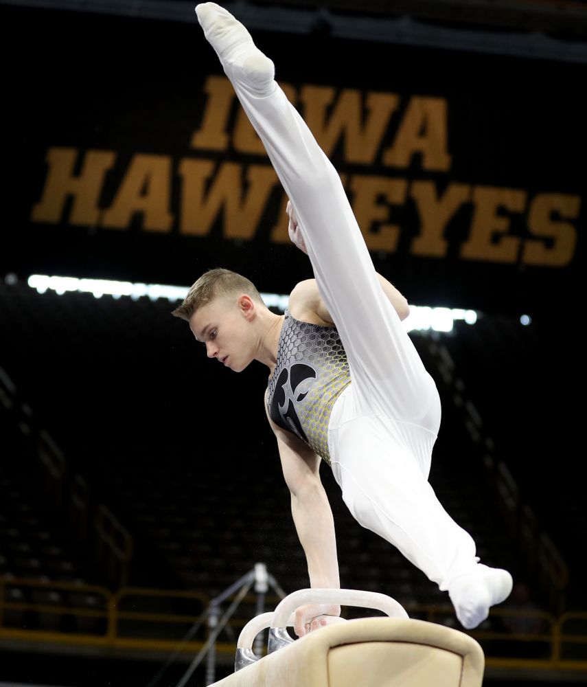 Iowa’s Carter Tope competes on the pommel horse against Illinois Sunday, March 1, 2020 at Carver-Hawkeye Arena. (Brian Ray/hawkeyesports.com)