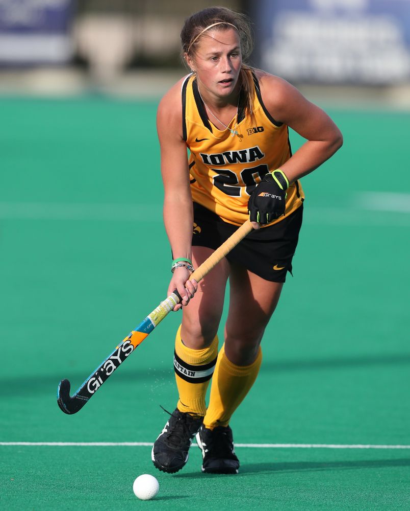 Iowa Hawkeyes Sophie Sunderland (20) against the Michigan Wolverines in the semi-finals of the Big Ten Tournament Friday, November 2, 2018 at Lakeside Field on the campus of Northwestern University in Evanston, Ill. (Brian Ray/hawkeyesports.com)