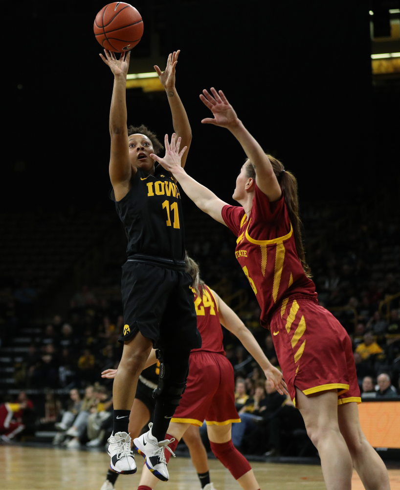 Iowa Hawkeyes guard Tania Davis (11) against the Iowa State Cyclones in the Iowa Corn Cy-Hawk Series Wednesday, December 5, 2018 at Carver-Hawkeye Arena. (Brian Ray/hawkeyesports.com)