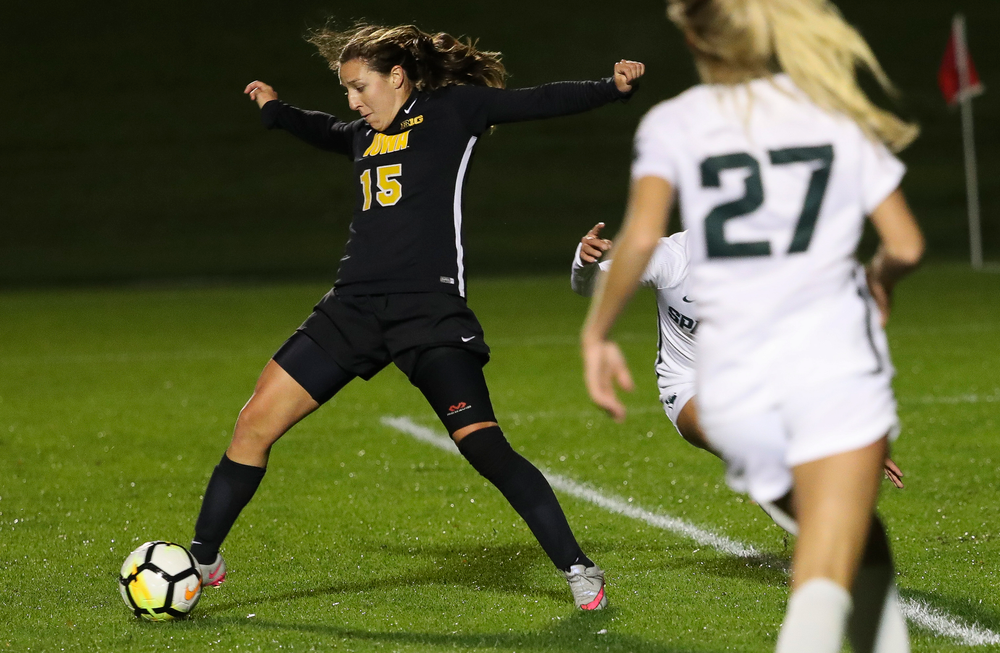 Iowa Hawkeyes forward Rose Ripslinger (15) corrals a pass during a game against Michigan State at the Iowa Soccer Complex on October 12, 2018. (Tork Mason/hawkeyesports.com)