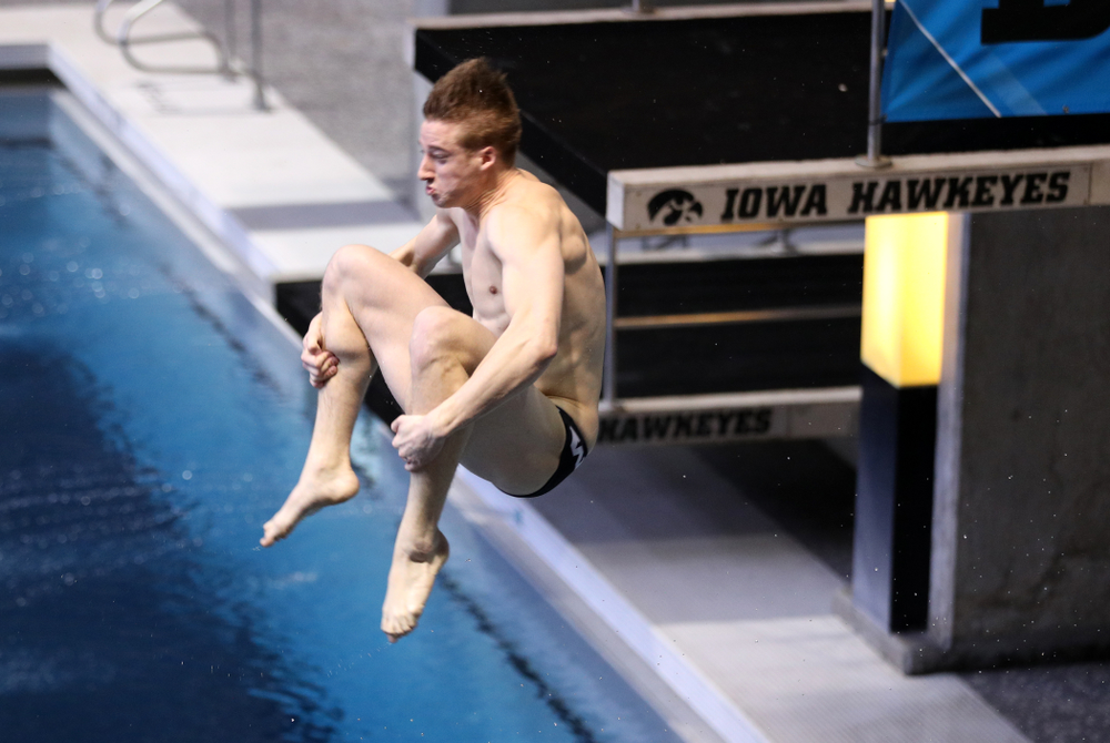 Iowa's Will Brenner competes on the 1-meter springboard during the 2019 Big Ten Swimming and Diving Championships Thursday, February 28, 2019 at the Campus Wellness and Recreation Center. (Brian Ray/hawkeyesports.com)