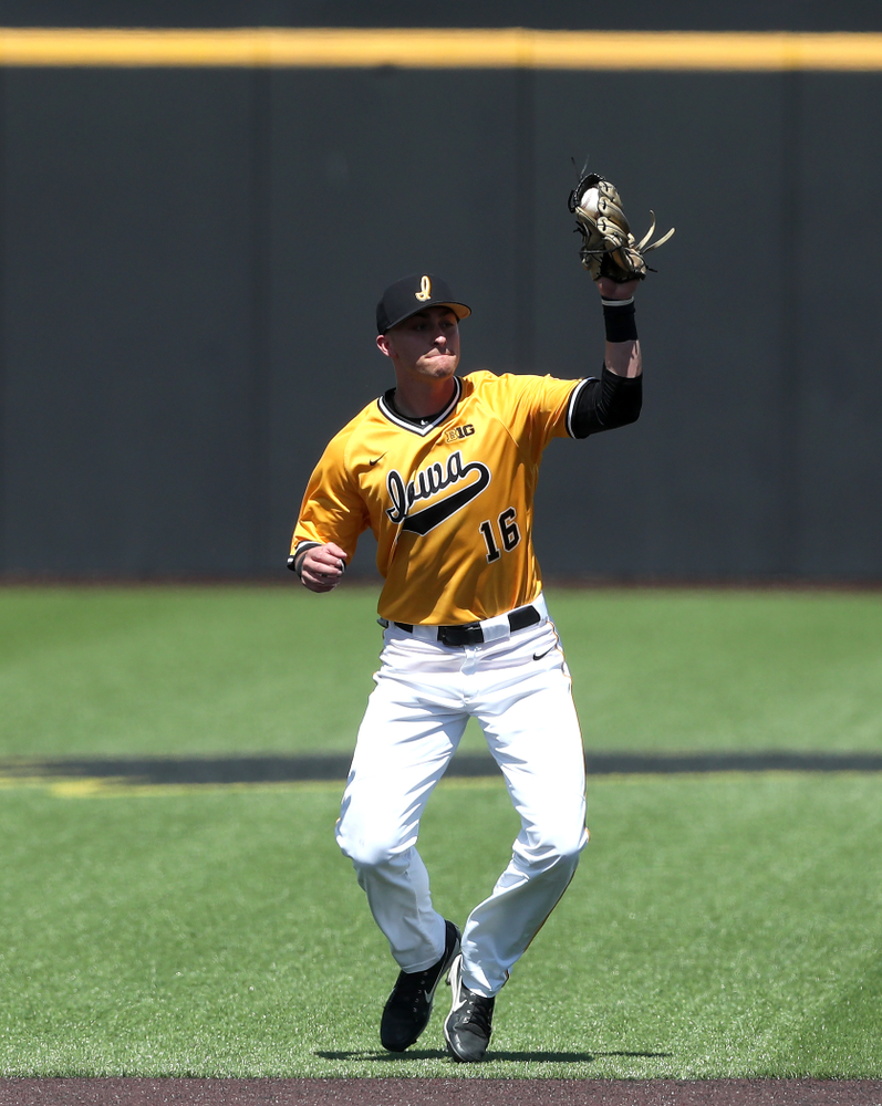 Iowa Hawkeyes Tanner Wetrich (16) against the Nebraska Cornhuskers Sunday, April 21, 2019 at Duane Banks Field. (Brian Ray/hawkeyesports.com)