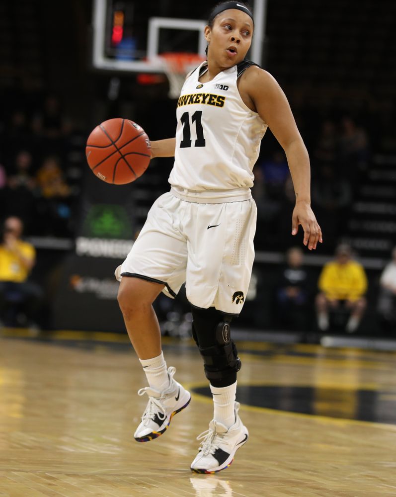 Iowa Hawkeyes guard Tania Davis (11) against the Nebraska Cornhuskers Thursday, January 3, 2019 at Carver-Hawkeye Arena. (Brian Ray/hawkeyesports.com)