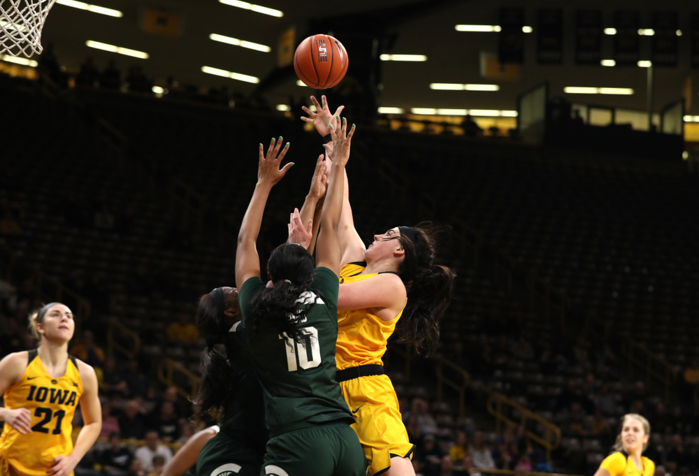 Iowa Hawkeyes forward Megan Gustafson (10) against the Michigan State Spartans Thursday, February 7, 2019 at Carver-Hawkeye Arena. (Brian Ray/hawkeyesports.com)