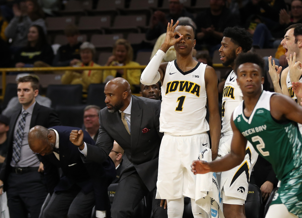 Iowa Hawkeyes guard Maishe Dailey (1) and assistant coach Andrew Francis against UW Green Bay Sunday, November 11, 2018 at Carver-Hawkeye Arena. (Brian Ray/hawkeyesports.com)