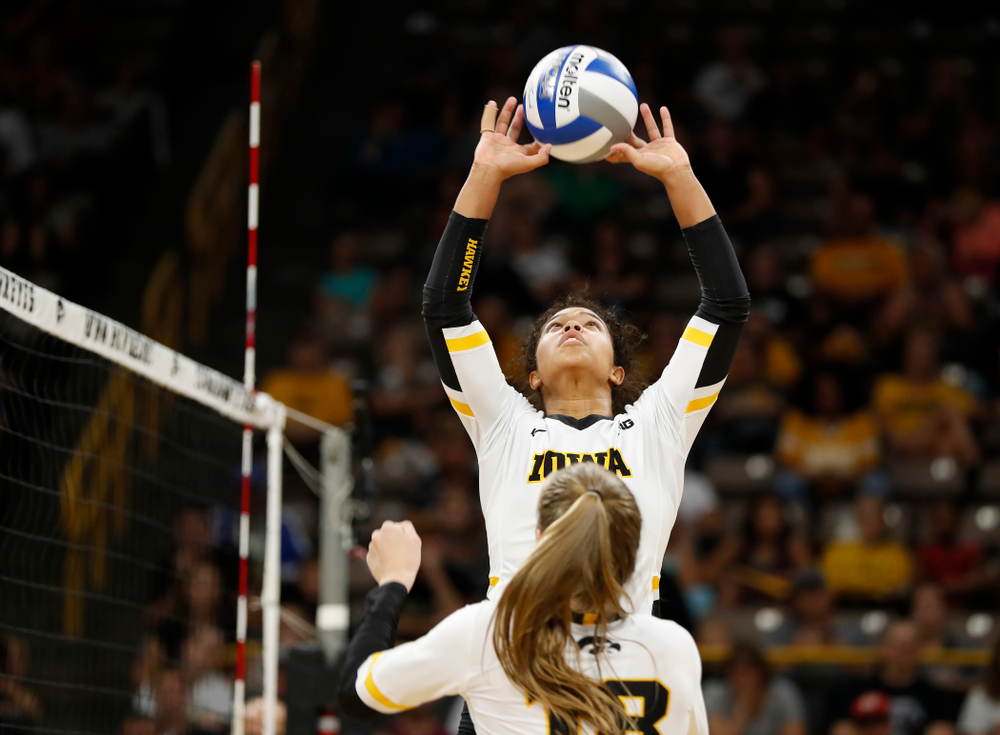 Iowa Hawkeyes setter Gabrielle Orr (7) against Eastern Illinois Sunday, September 9, 2018 at Carver-Hawkeye Arena. (Brian Ray/hawkeyesports.com)