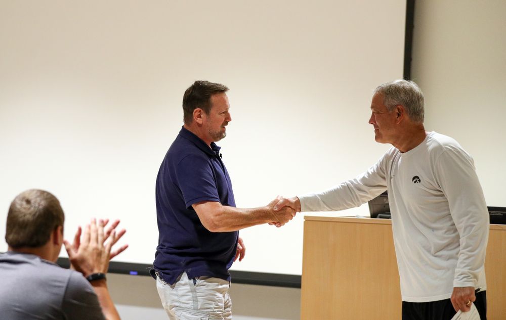 Former University of Iowa defensive back and Oklahoma Head Coach Bob Stoops addresses the Hawkeye Football team as the honorary captain for their game against Miami, Ohio Friday, August 30, 2019 at the Hansen Football Performance Center. (Brian Ray/hawkeyesports.com)