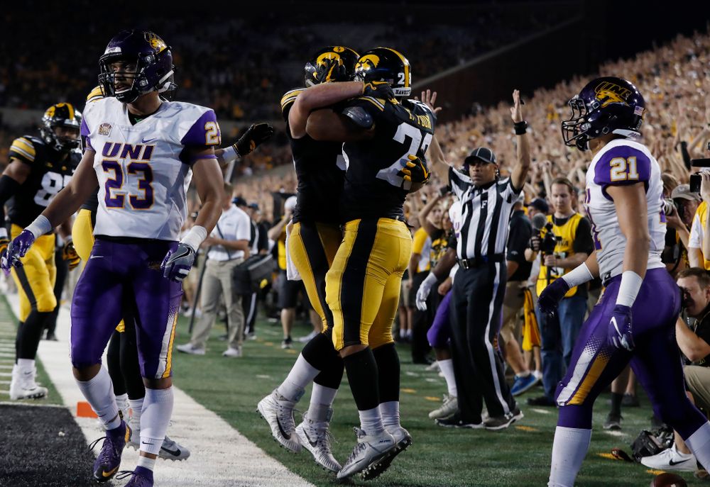 Iowa Hawkeyes running back Toren Young (28) against the Northern Iowa Panthers Saturday, September 15, 2018 at Kinnick Stadium. (Brian Ray/hawkeyesports.com)