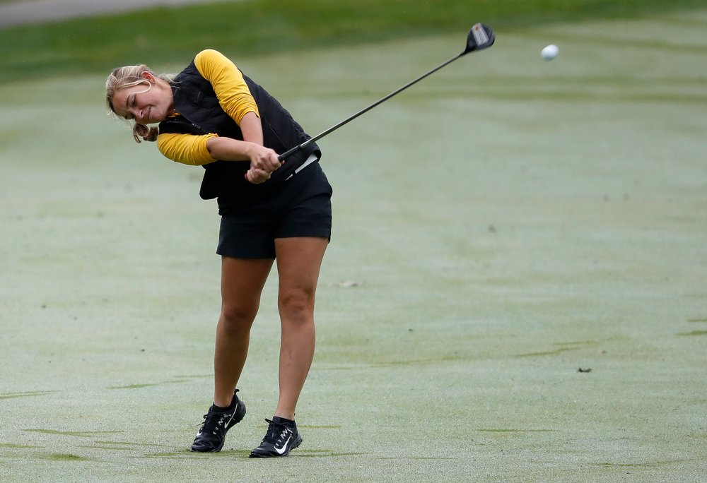 Iowa's Stephanie Herzog hits an approach shot during the Diane Thomason Invitational at Finkbine Golf Course on September 29, 2018. (Tork Mason/hawkeyesports.com)