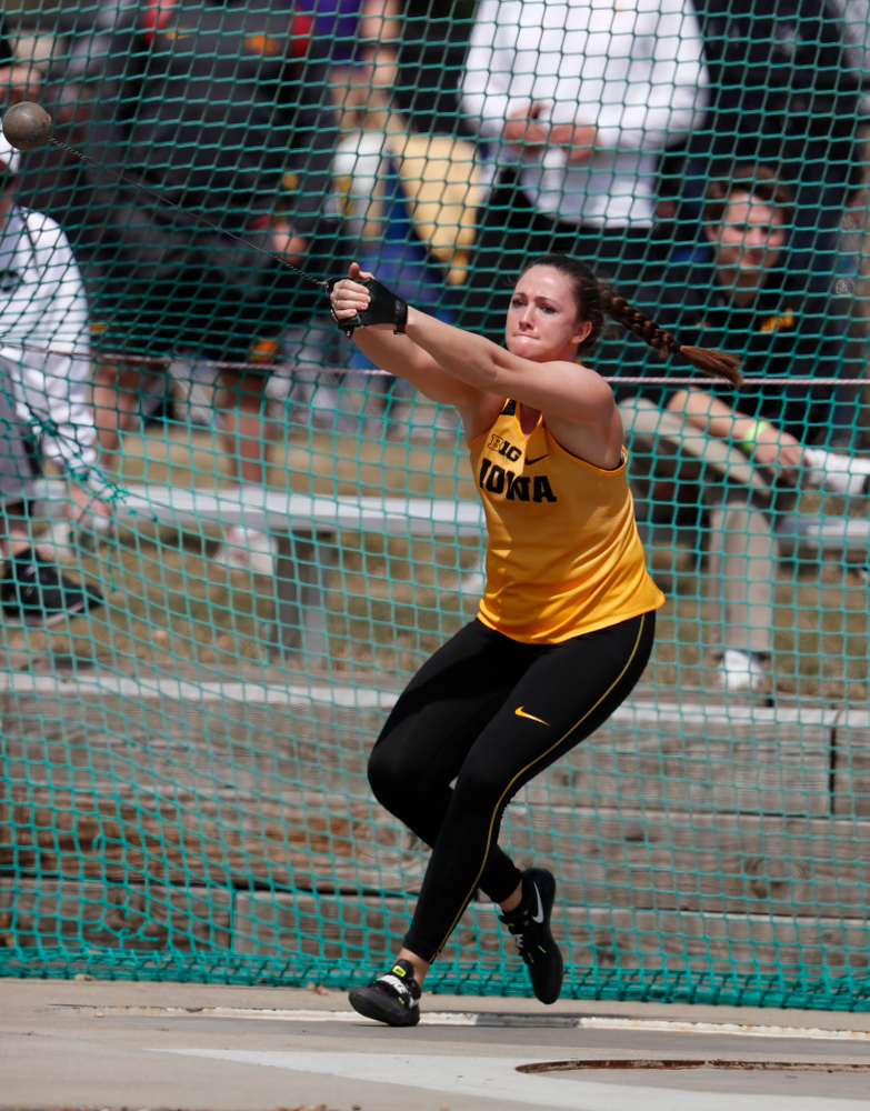 Iowa's Leah Colbert competes in the hammer throw during the 2018 MUSCO Twilight Invitational Thursday, April 12, 2018 at the Cretzmeyer Track. (Brian Ray/hawkeyesports.com)
