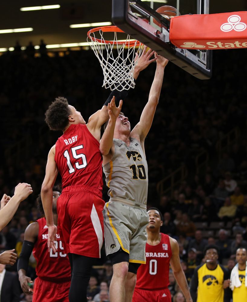 Iowa Hawkeyes guard Joe Wieskamp (10) against the Nebraska Cornhuskers Sunday, January 6, 2019 at Carver-Hawkeye Arena. (Brian Ray/hawkeyesports.com)