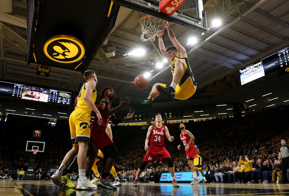 Iowa Hawkeyes forward Luka Garza (55) dunks the ball against the Nebraska Cornhuskers Saturday, February 8, 2020 at Carver-Hawkeye Arena. (Brian Ray/hawkeyesports.com)
