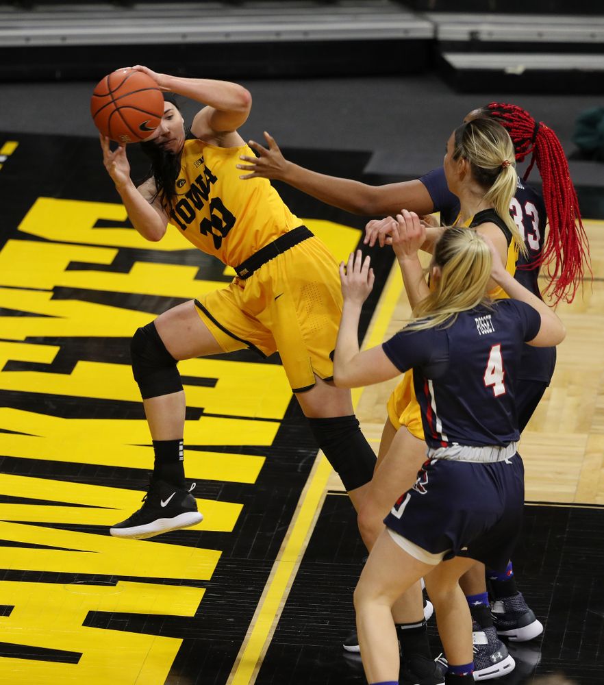 Iowa Hawkeyes forward Megan Gustafson (10) against the Robert Morris Colonials Sunday, December 2, 2018 at Carver-Hawkeye Arena. (Brian Ray/hawkeyesports.com)