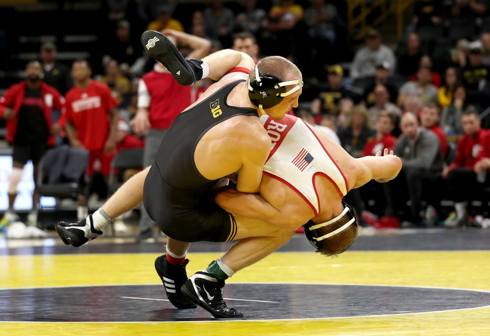 Iowa’s Kaleb Young wrestles Nebraska’s Peyton Rob at 157 pounds Saturday, January 18, 2020 at Carver-Hawkeye Arena. Young won the match 6-4. (Brian Ray/hawkeyesports.com)