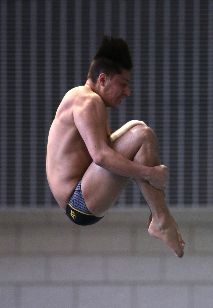 Iowa's Jonatan Posligua competes on the 3-meter springboard during the third day of the 2019 Big Ten Swimming and Diving Championships Thursday, February 28, 2019 at the Campus Wellness and Recreation Center. (Brian Ray/hawkeyesports.com)