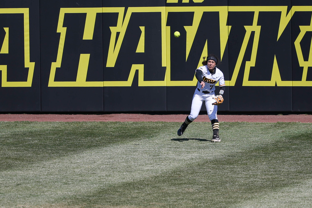 Iowa outfielder Lea Thompson (7) at game 3 vs Northwestern on Sunday, March 31, 2019 at Bob Pearl Field. (Lily Smith/hawkeyesports.com)