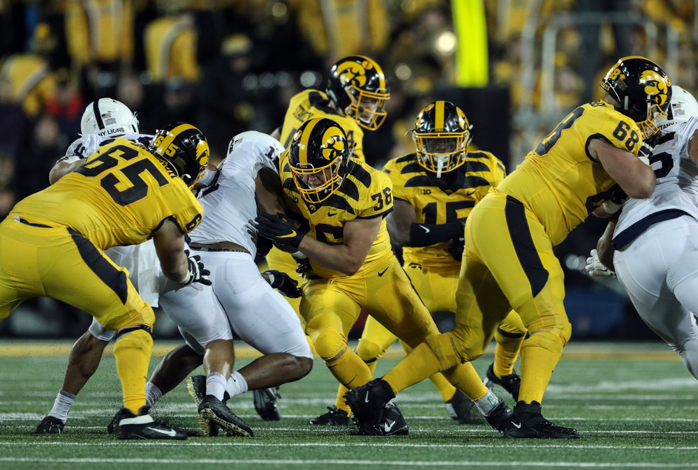 Iowa Hawkeyes fullback Brady Ross (36) against the Penn State Nittany Lions Saturday, October 12, 2019 at Kinnick Stadium. (Brian Ray/hawkeyesports.com)