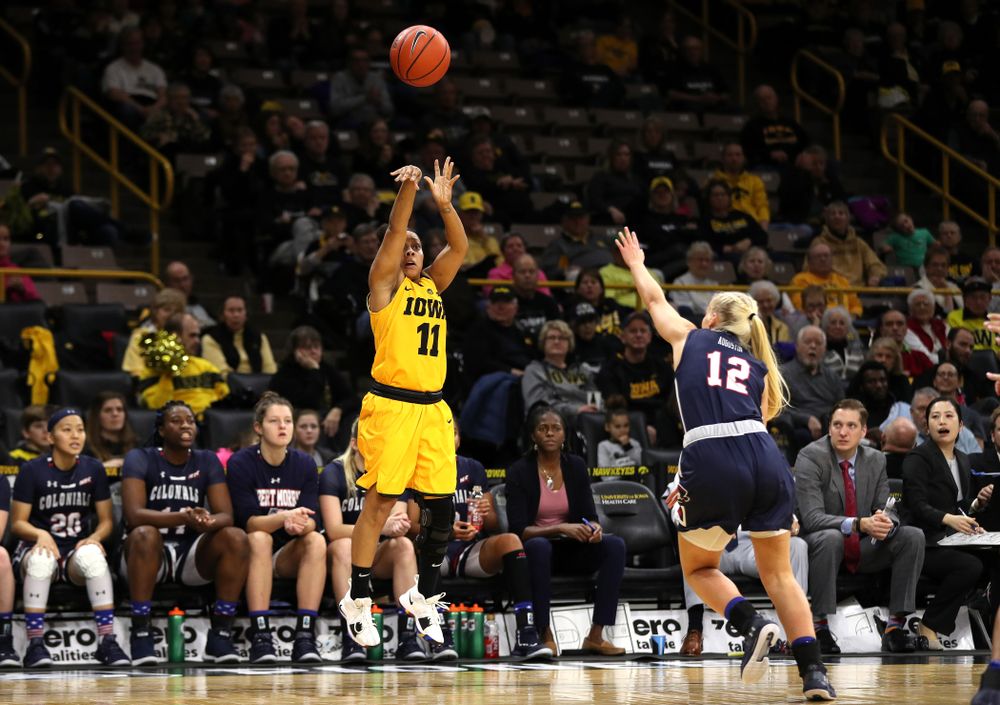 Iowa Hawkeyes guard Tania Davis (11) against the Robert Morris Colonials Sunday, December 2, 2018 at Carver-Hawkeye Arena. (Brian Ray/hawkeyesports.com)