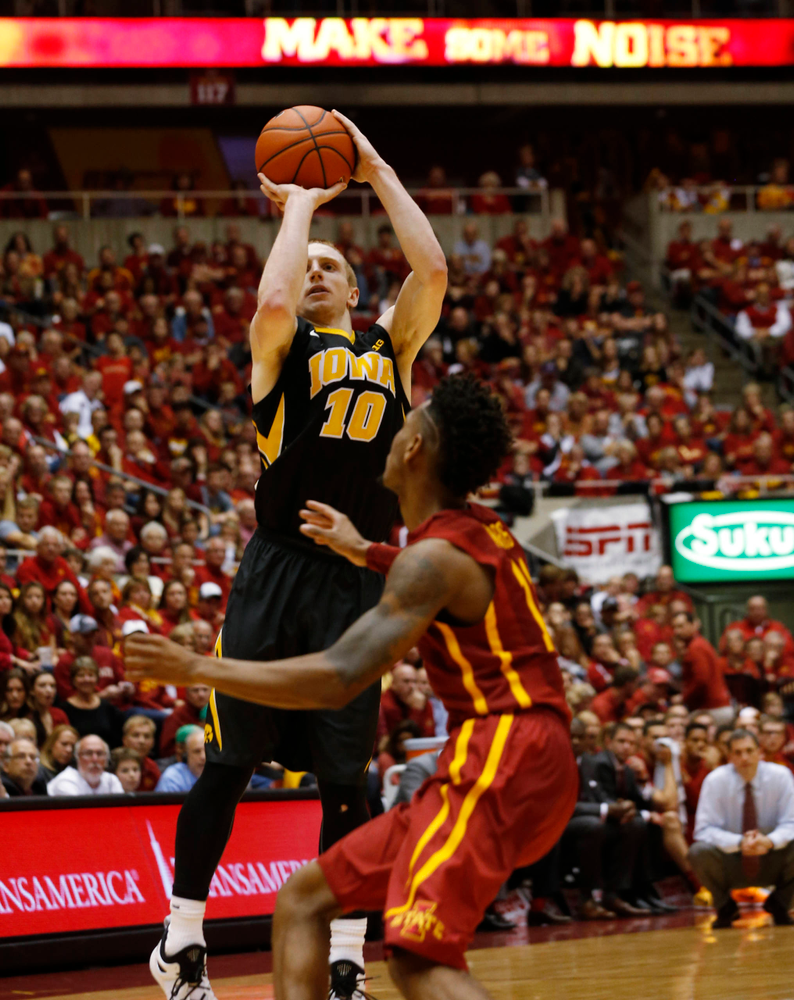 The Iowa Hawkeyes Fall To The Iowa State Cyclones 83 82