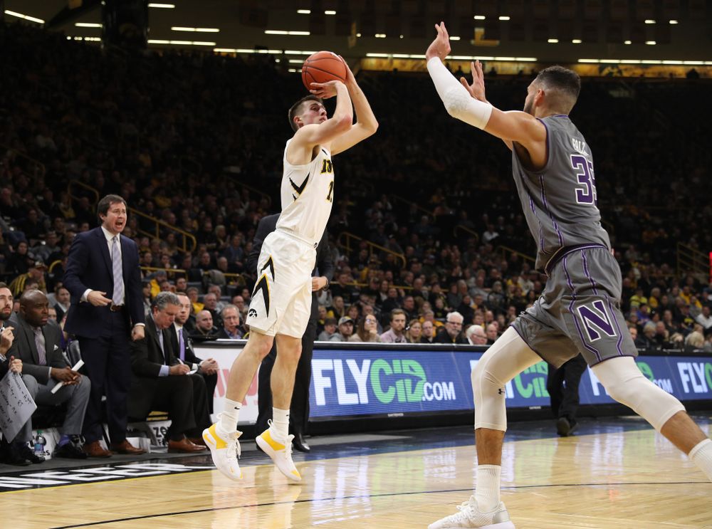 Iowa Hawkeyes guard Joe Wieskamp (10) knocks down a three point basket against the Northwestern Wildcats Sunday, February 10, 2019 at Carver-Hawkeye Arena. (Brian Ray/hawkeyesports.com)