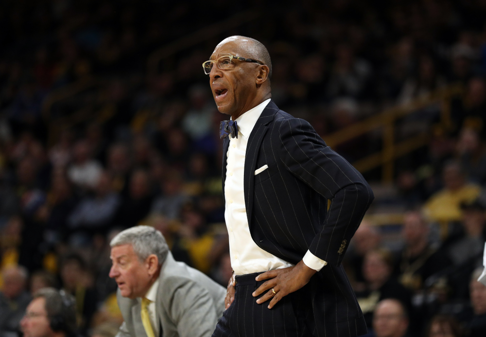 Iowa Hawkeyes assistant coach Sherman Dillard against Oral Roberts Friday, November 15, 2019 at Carver-Hawkeye Arena. (Brian Ray/hawkeyesports.com)