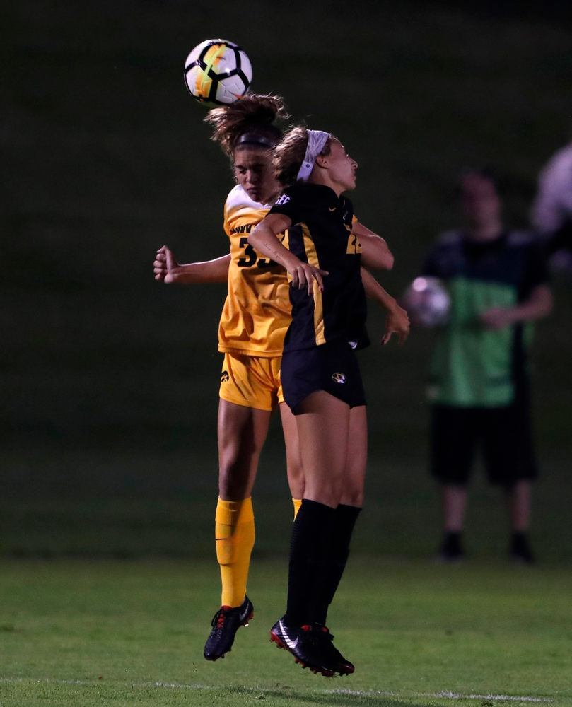 Iowa Hawkeyes Riley Burns (33) against the Missouri Tigers Friday, August 17, 2018 at the Iowa Soccer Complex. (Brian Ray/hawkeyesports.com)