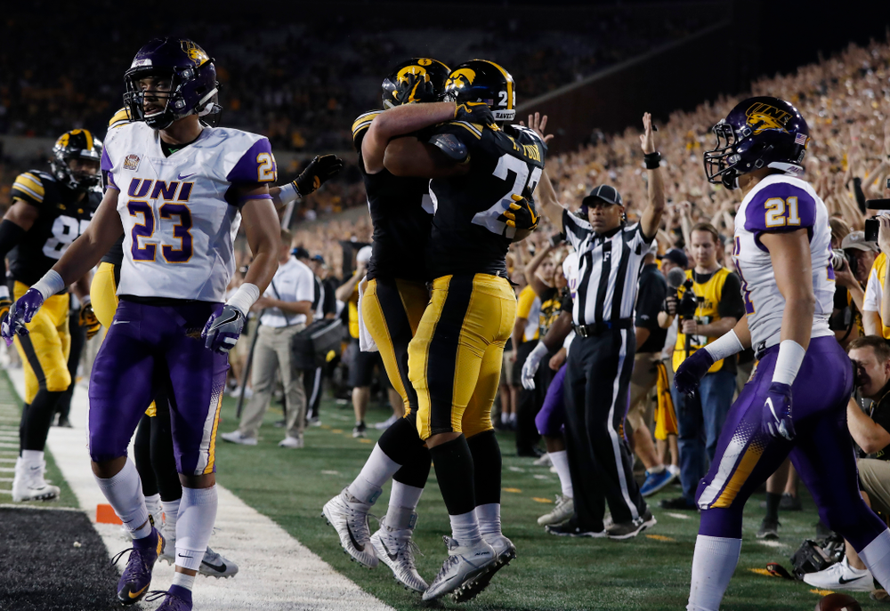 Iowa Hawkeyes running back Toren Young (28) against the Northern Iowa Panthers Saturday, September 15, 2018 at Kinnick Stadium. (Brian Ray/hawkeyesports.com)
