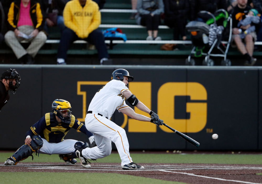 Iowa Hawkeyes outfielder Robert Neustrom (44) against the Michigan Wolverines Friday, April 27, 2018 at Duane Banks Field in Iowa City. (Brian Ray/hawkeyesports.com)