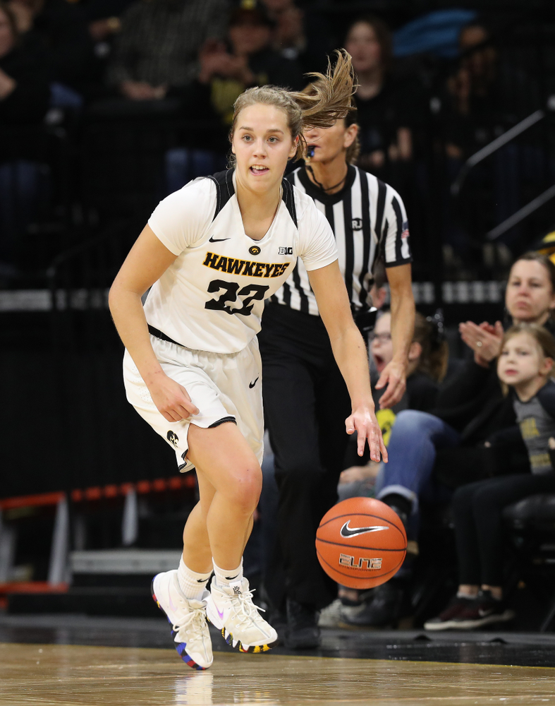 Iowa Hawkeyes guard Kathleen Doyle (22) against the Wisconsin Badgers Monday, January 7, 2019 at Carver-Hawkeye Arena. (Brian Ray/hawkeyesports.com)
