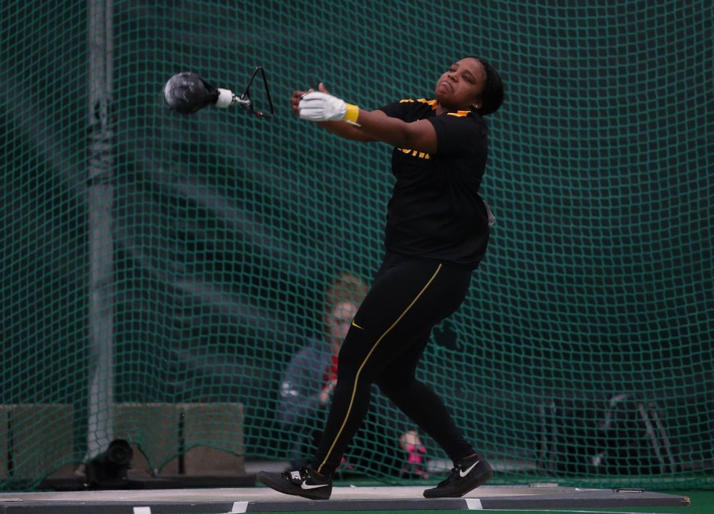 Iowa's Nia Britt competes in the weight throw Friday, January 11, 2019 at the Hawkeye Tennis and Recreation Center. (Brian Ray/hawkeyesports.com)