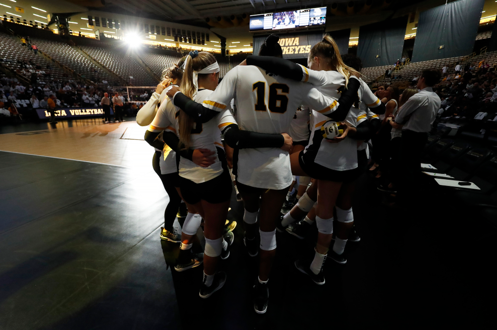 The Iowa Hawkeyes against the Michigan State Spartans Friday, September 21, 2018 at Carver-Hawkeye Arena. (Brian Ray/hawkeyesports.com)