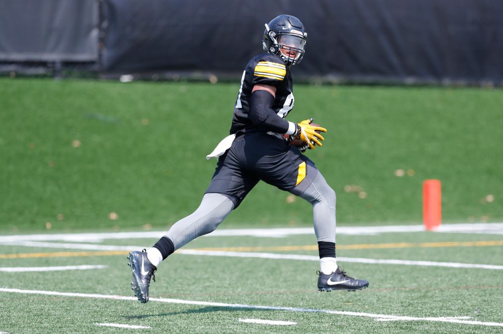 Iowa Hawkeyes tight end Noah Fant (87) during practice No. 7 of fall camp Friday, August 10, 2018 at the Kenyon Football Practice Facility. (Brian Ray/hawkeyesports.com)