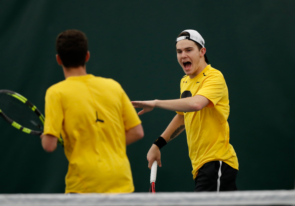 Jonas Larsen and Kareem Allaf play a doubles match against the Illinois Fighting Illini Saturday, March 31, 2018 at Hawkeye Tennis and Recreation Center. (Brian Ray/hawkeyesports.com)