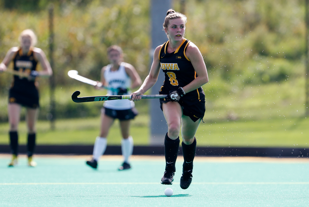Iowa Hawkeyes Nikki Freeman (8) against Dartmouth Friday, August 31, 2018 at Grant Field. (Brian Ray/hawkeyesports.com)