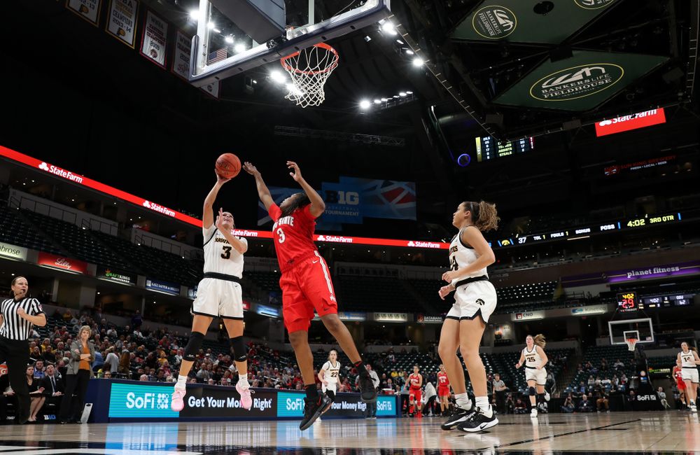 Iowa Hawkeyes guard Makenzie Meyer (3) against Ohio State in the quarterfinals of the Big Ten Basketball Tournament Friday, March 6, 2020 at Bankers Life Fieldhouse in Indianapolis. (Brian Ray/hawkeyesports.com)