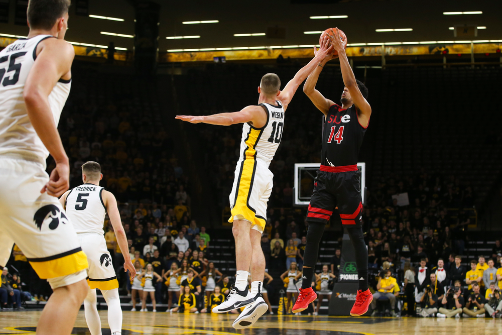 Iowa Hawkeyes guard Joe Wieskamp (10) during Iowa men’s basketball vs SIUE on Friday, November 8, 2019 at Carver-Hawkeye Arena. (Lily Smith/hawkeyesports.com)