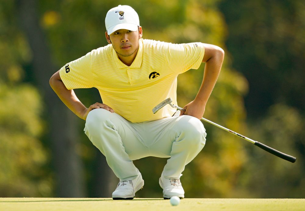 Iowa’s Joe Kim lines up a putt during the third day of the Golfweek Conference Challenge at the Cedar Rapids Country Club in Cedar Rapids on Tuesday, Sep 17, 2019. (Stephen Mally/hawkeyesports.com)
