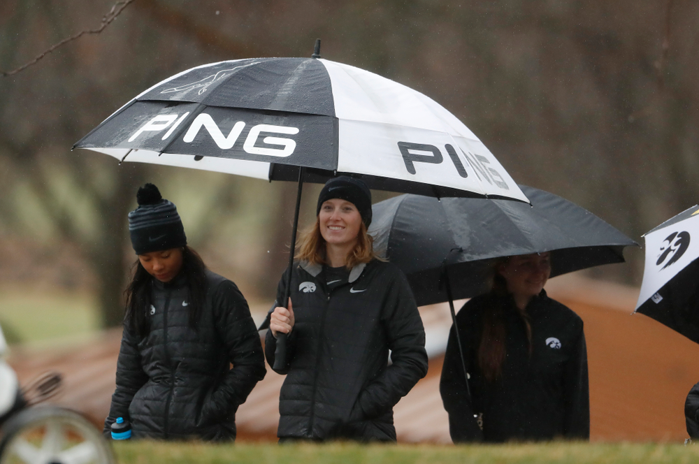 The Iowa Women's golf team watches as the men compete during day two of the 2018 Hawkeye Invitational Friday, April 13, 2018 at Finkbine Golf Course. (Brian Ray/hawkeyesports.com)