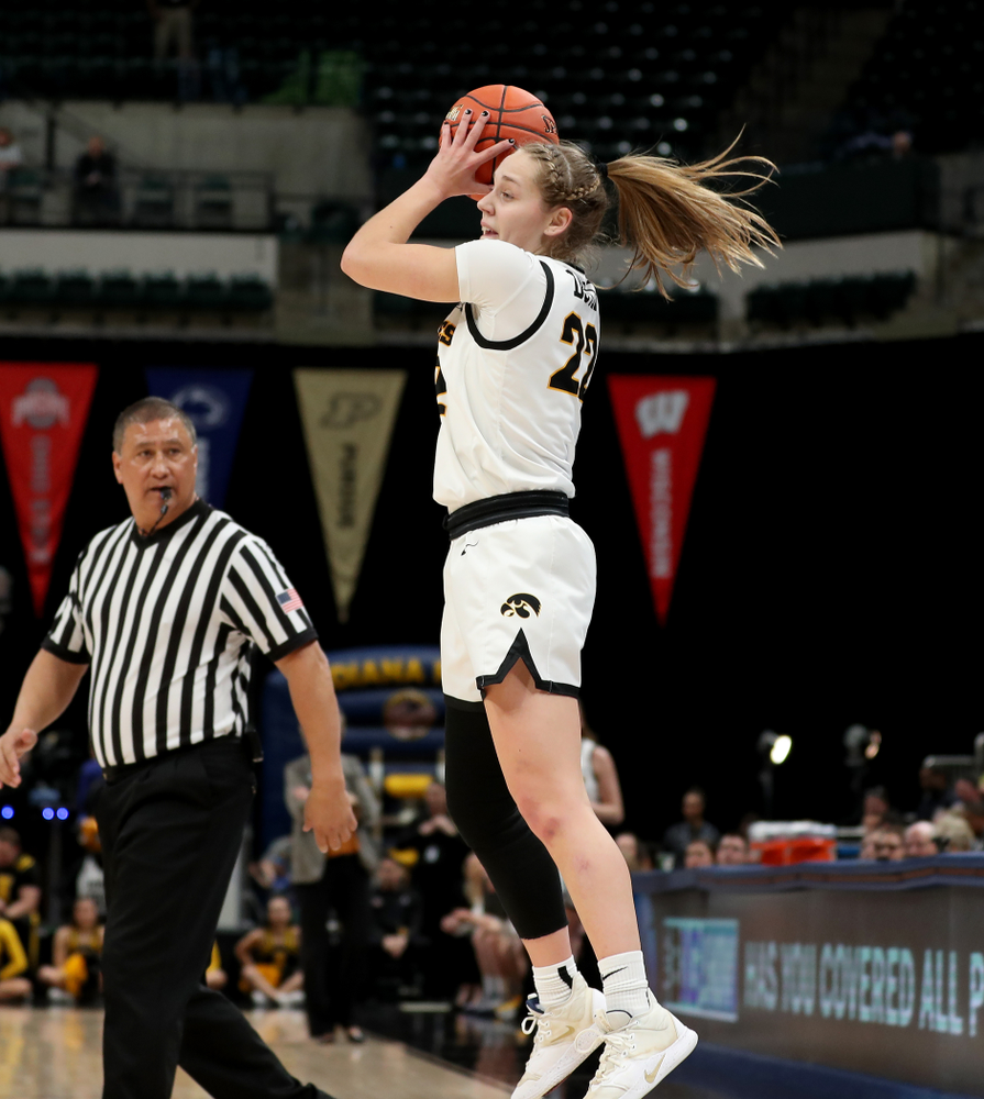 Iowa Hawkeyes guard Kathleen Doyle (22) against Ohio State in the quarterfinals of the Big Ten Basketball Tournament Friday, March 6, 2020 at Bankers Life Fieldhouse in Indianapolis. (Brian Ray/hawkeyesports.com)