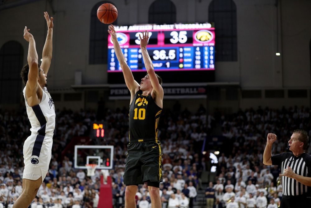 Iowa Hawkeyes guard Joe Wieskamp (10) against Penn State Saturday, January 4, 2020 at the Palestra in Philadelphia. (Brian Ray/hawkeyesports.com)