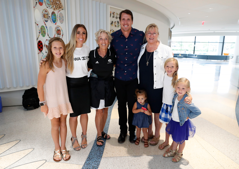 Former Hawkeye Football linebacker Chad Greenway and his family stand with Mary Ferentz and Diane Thomason before his Lead the Way Foundation unveiled their latest "Greenway's Locker" technology and media cabinet Friday, August 31, 2018 at the University of Iowa Stead Family Children's Hospital. Chad's Locker provides patients and their families access to notebook computers, movies and video game systems to occupy their time during their hospital stay. (Brian Ray/hawkeyesports.com)