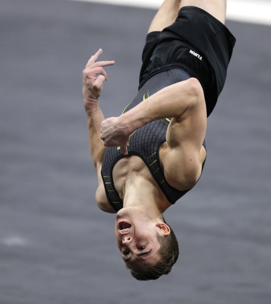 Iowa's Noah Scigliano competes on the floor against Oklahoma Saturday, February 9, 2019 at Carver-Hawkeye Arena. (Brian Ray/hawkeyesports.com)