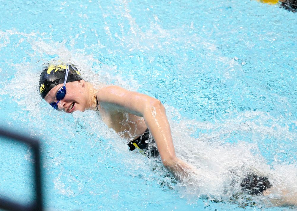 Iowa’s Sarah Schemmel swims the women’s 50 yard freestyle preliminary event during the 2020 Women’s Big Ten Swimming and Diving Championships at the Campus Recreation and Wellness Center in Iowa City on Thursday, February 20, 2020. (Stephen Mally/hawkeyesports.com)
